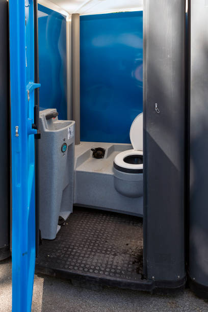 Portable Toilet Options We Offer in Lake City, GA